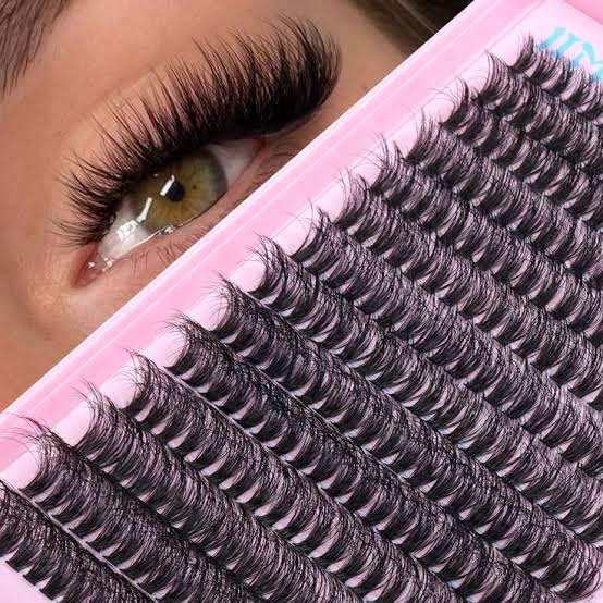 Lash clusters